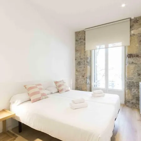 The Collection - Buen Pastor I Apartament