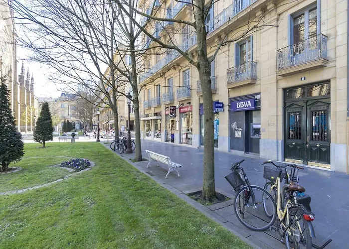 The Collection - Buen Pastor I