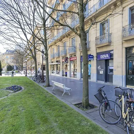 The Collection - Buen Pastor I